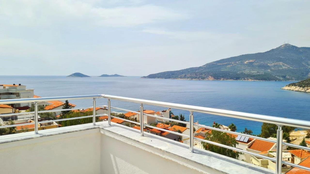 Shared Pool Flat Located 3 Min To Beach In Kalkan Apartment Exterior photo